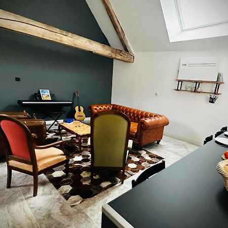 La Vie En Grange, La Loire Et Les Chateaux Dhuizon Extérieur photo