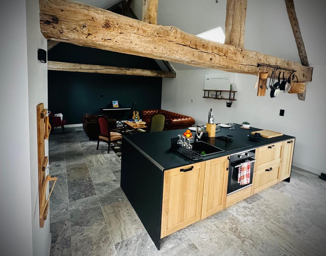 La Vie En Grange, La Loire Et Les Chateaux Dhuizon Extérieur photo