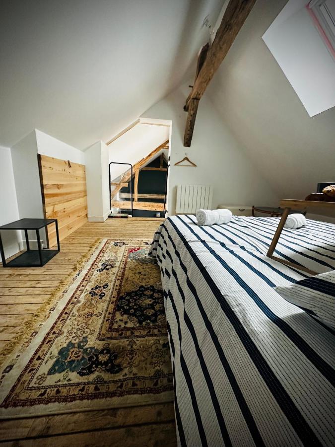 La Vie En Grange, La Loire Et Les Chateaux Dhuizon Extérieur photo