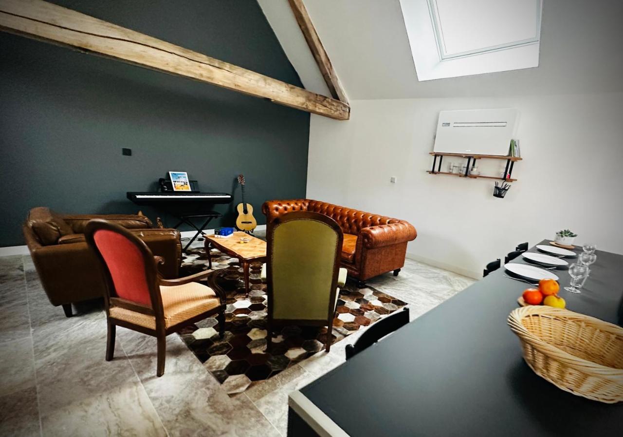 La Vie En Grange, La Loire Et Les Chateaux Dhuizon Extérieur photo